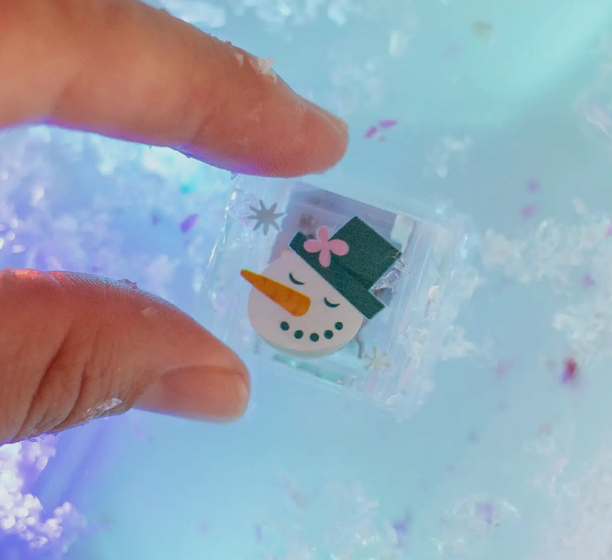 Glo Pal- 6-Pack Winter Theme Cubes