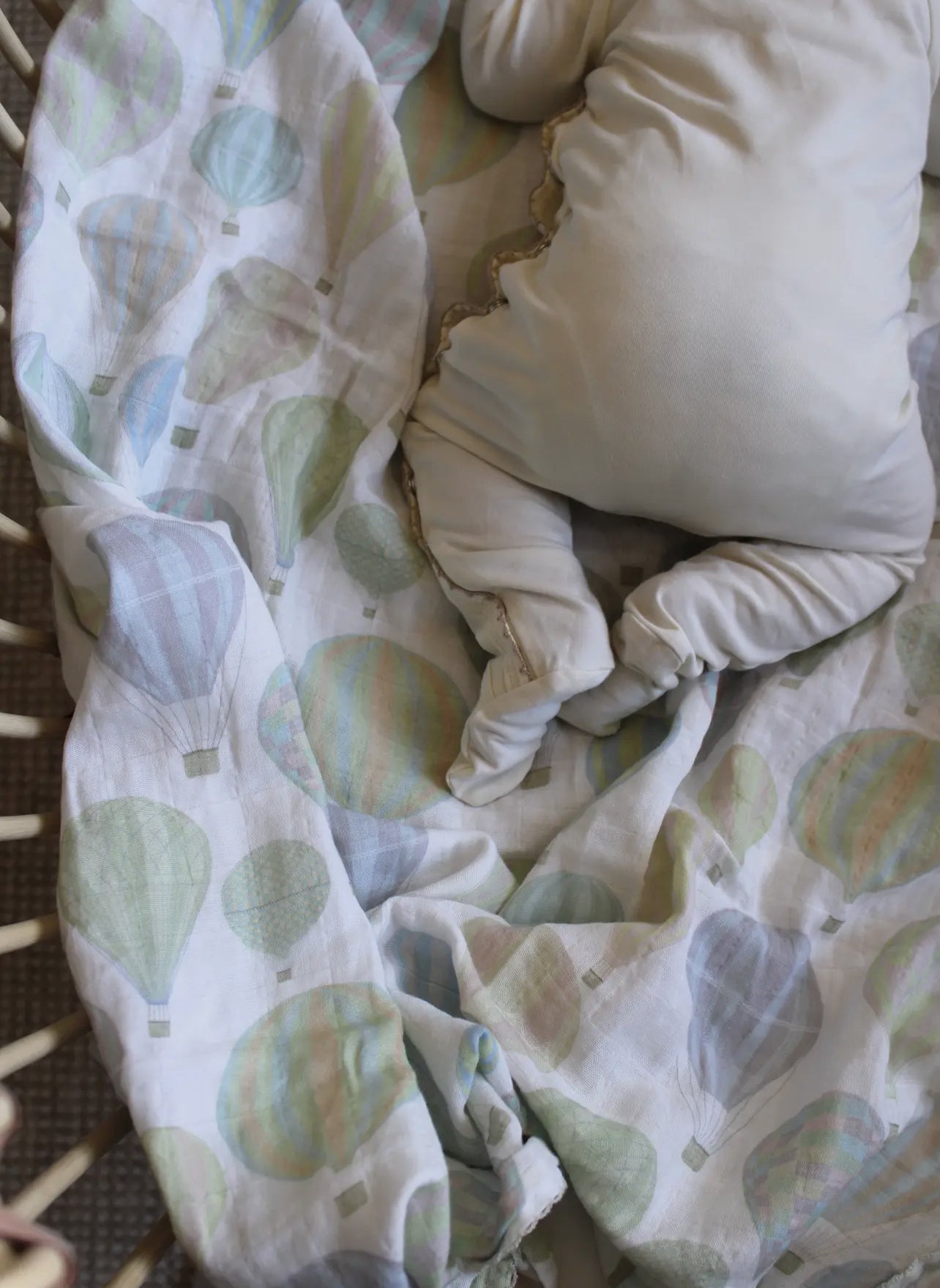 Pastel Air Balloon Muslin Blanket