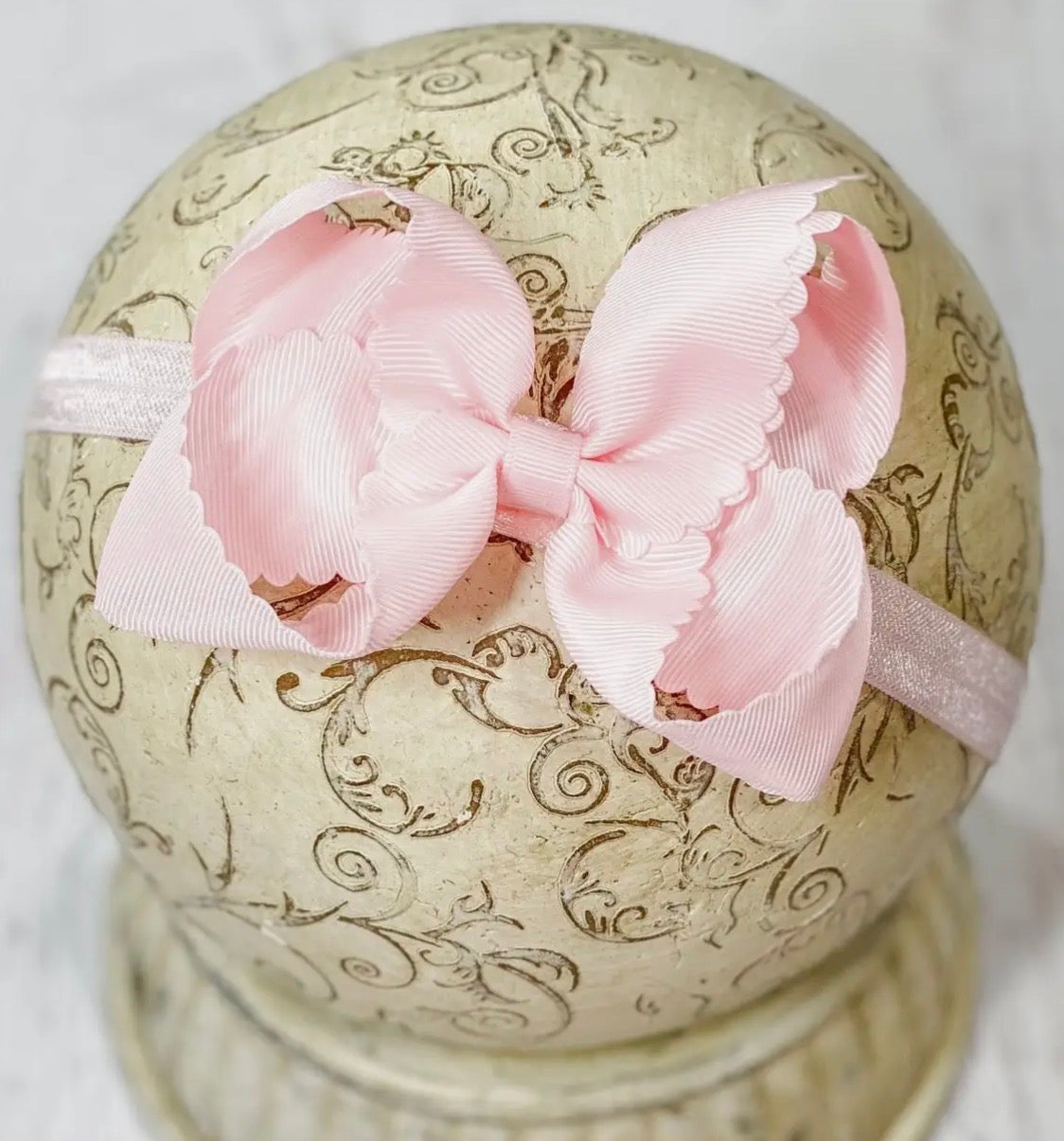Classic Scalloped Bow Headband 4.5"