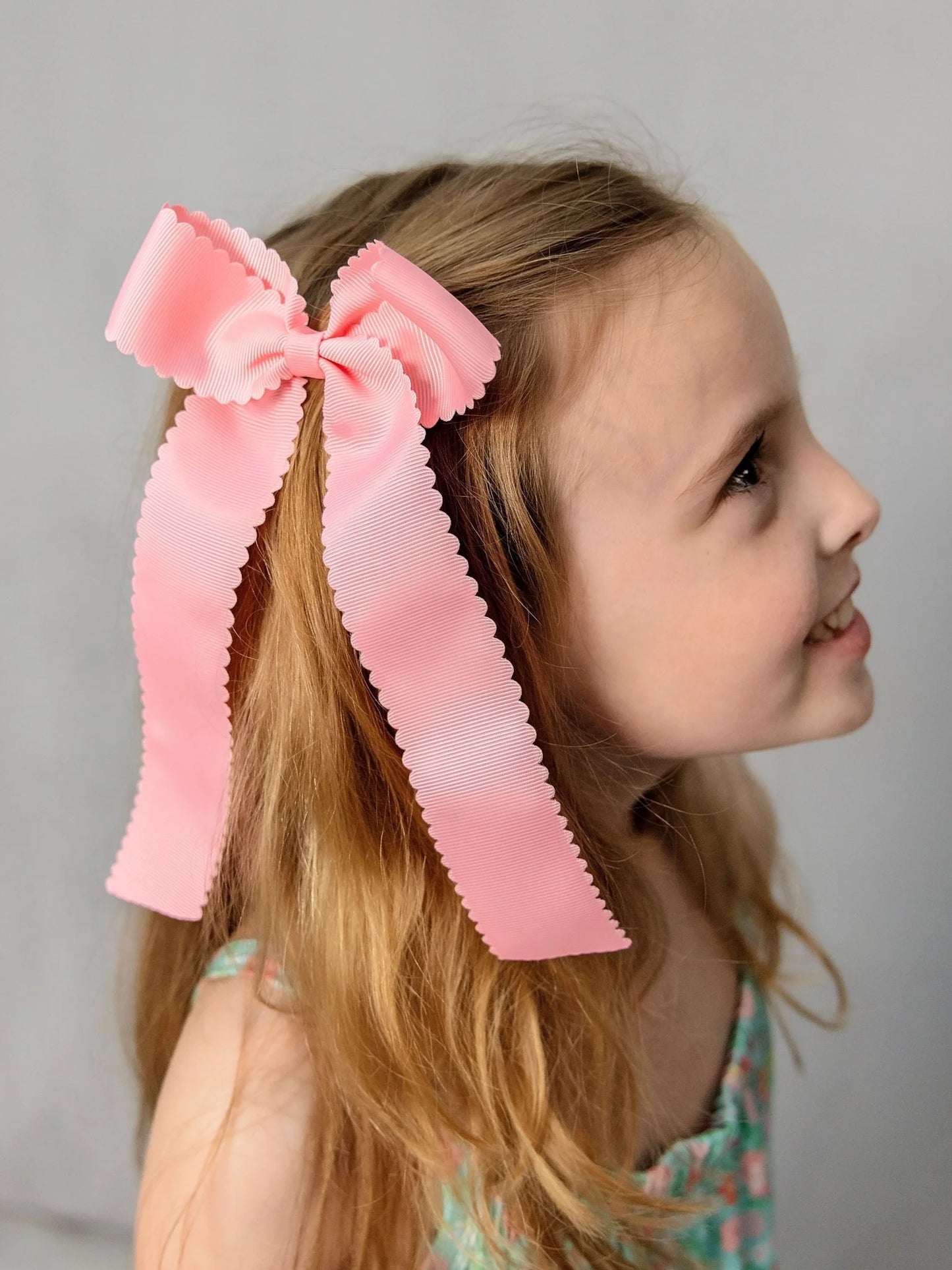 Scalloped Long Tall Bow