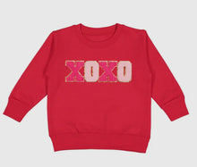Load image into Gallery viewer, XOXO Patch Valentine&#39;s Day Sweatshirt