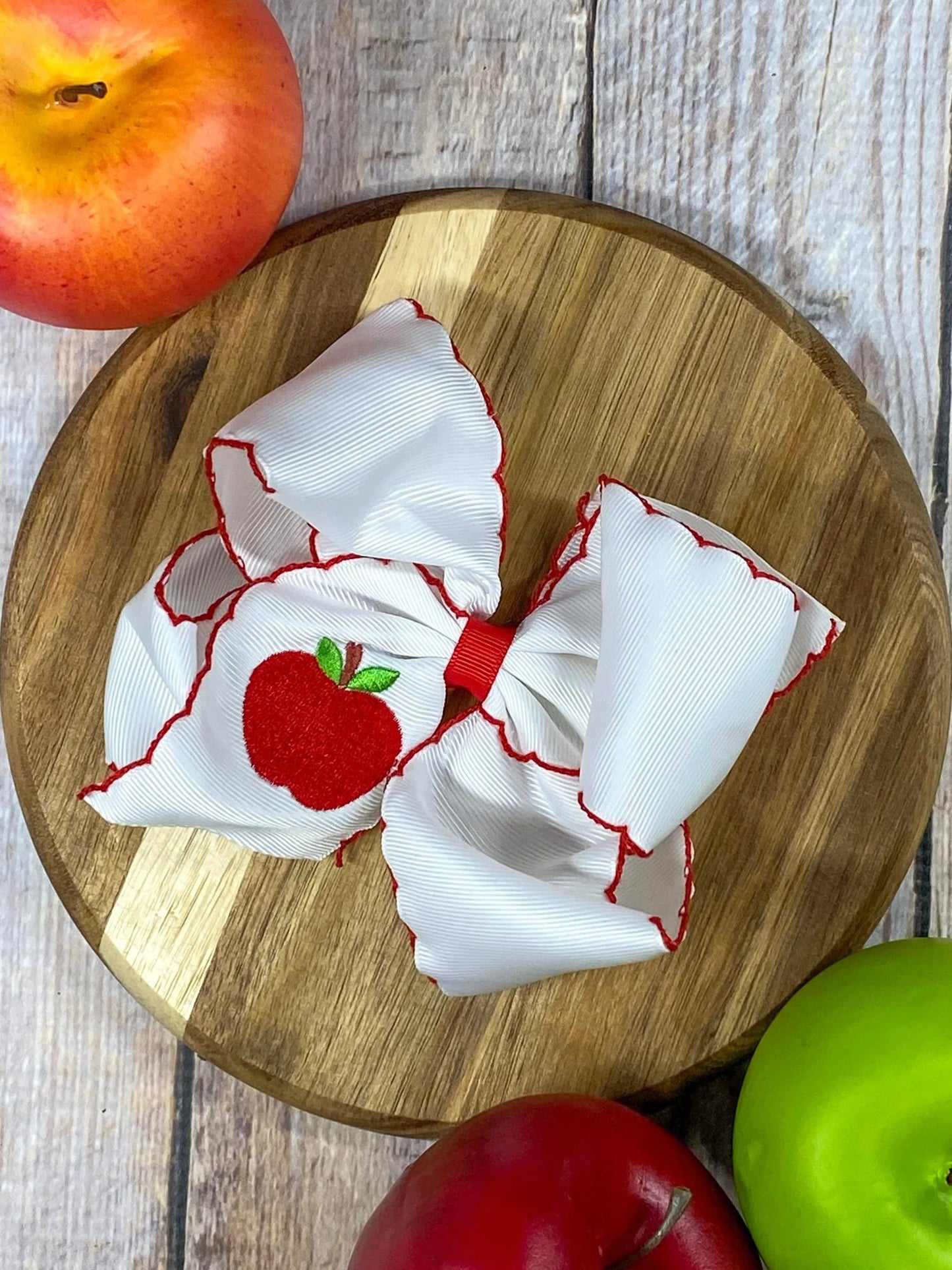 White Apple Embroidered Moonstitch Bow